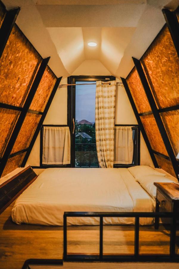 Nang Non Camping Ville นางนอนแค้มป์ปิ้งวิลล์ Mae Sai Bagian luar foto